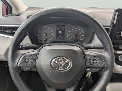 Used 2024 Toyota Corolla LE FWD image 25