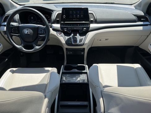Used 2025 Honda Odyssey EX-L image 5
