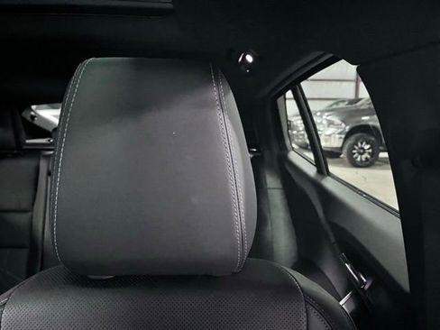 Used 2026 BMW X2 xDrive28i AWD/4WD image 17
