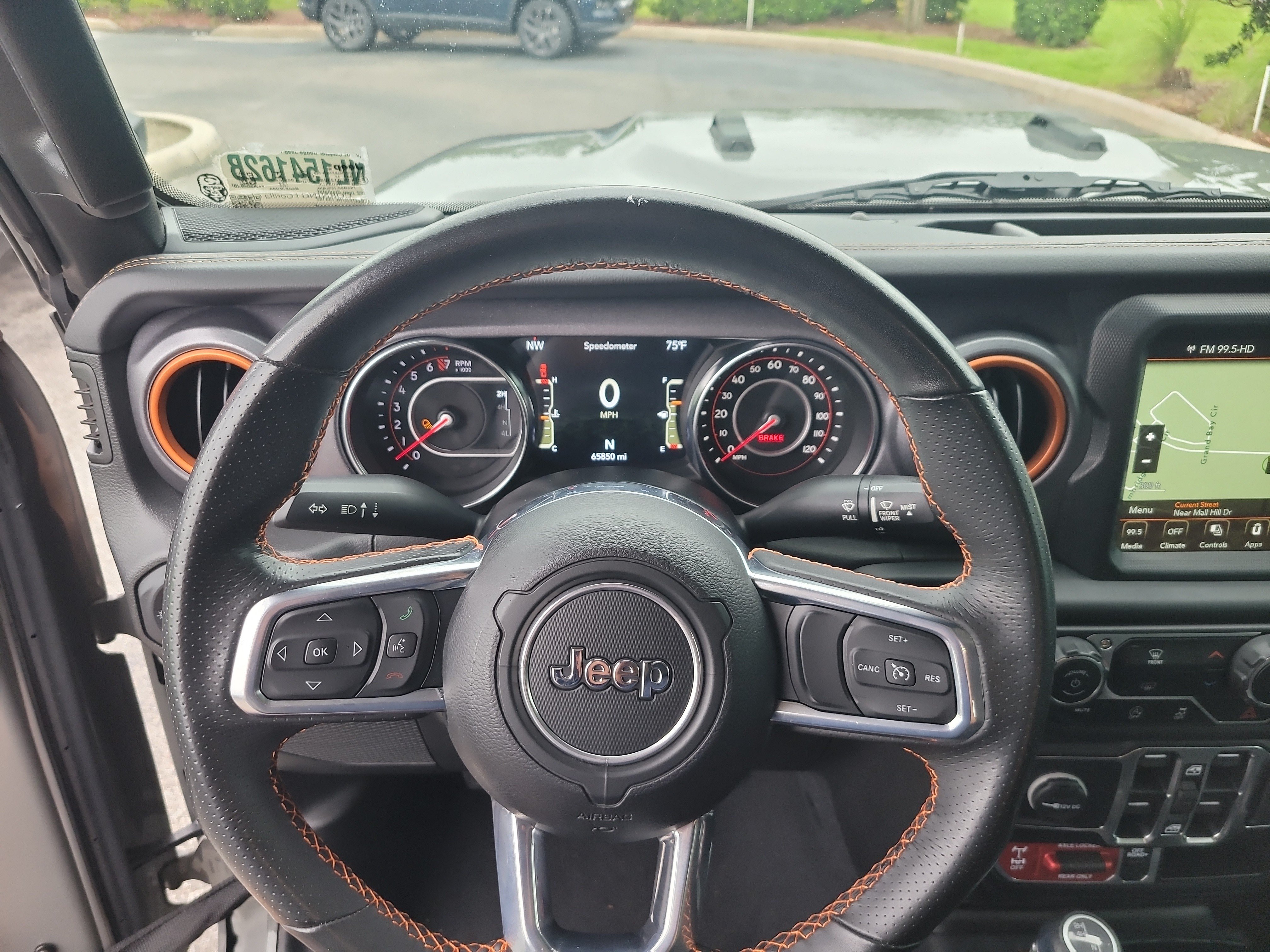 Used 2022 Jeep Gladiator Mojave AWD/4WD image 29