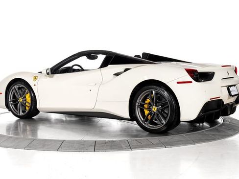 Certified 2017 Ferrari 488 Spider RWD image 7