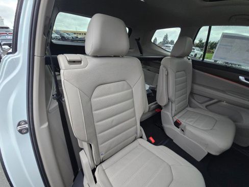 New 2026 Volkswagen Atlas SEL AWD/4WD image 16