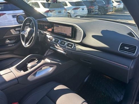 Used 2025 Mercedes-Benz GLE 350 4MATIC image 36