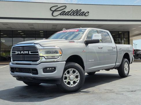 Used 2024 RAM 2500 Laramie AWD/4WD image 1
