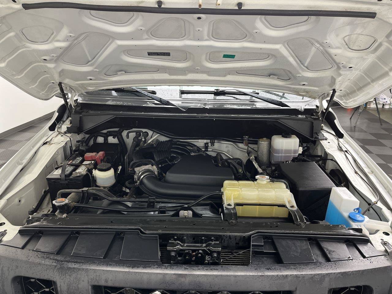 Used 2017 Nissan NV 2500 S w/ Power Basic Package RWD image 2