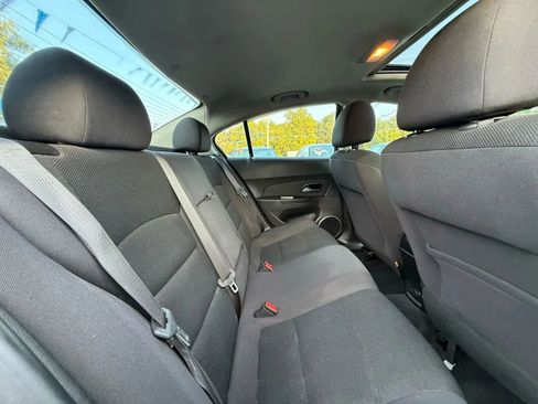 Used 2016 Chevrolet Cruze LT w/ Sun And Sound Package image 46