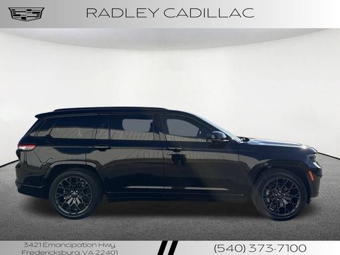 Used 2023 Jeep Grand Cherokee L Summit image 3