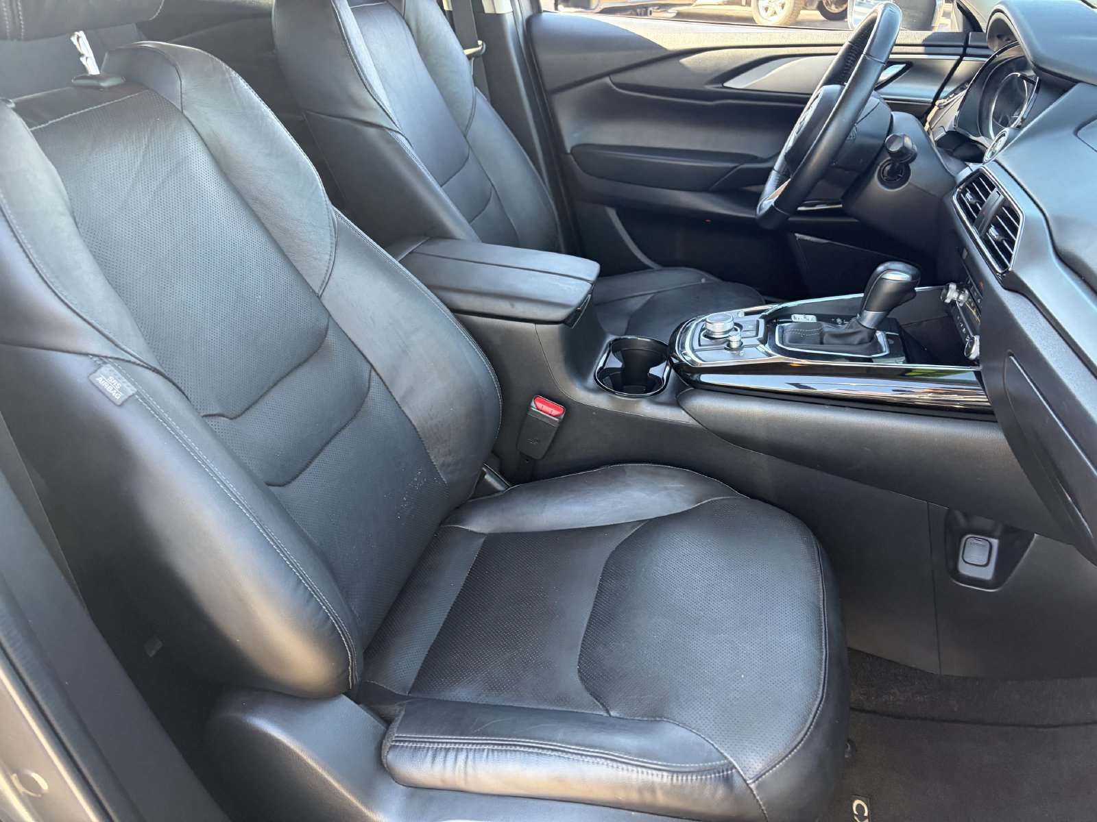 Used 2021 MAZDA CX-9 Touring w/ Touring Premium Package FWD image 12