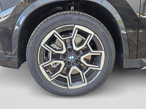 Used 2025 BMW X1 xDrive28i w/ Convenience Package image 9