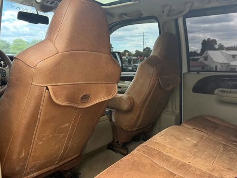 Used 2006 Ford F350 Lariat AWD/4WD image 20