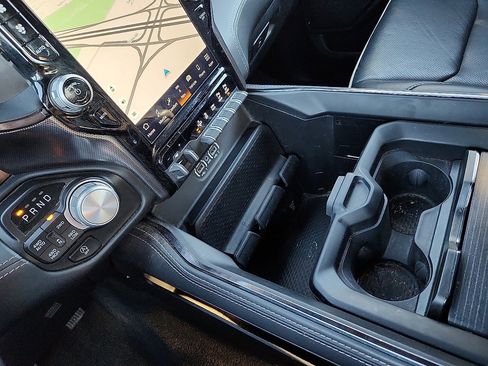 Used 2023 RAM 1500 Limited image 12