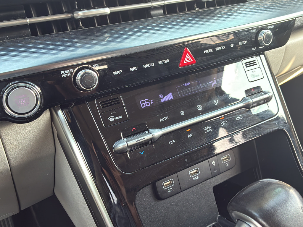 Used 2022 Kia Carnival SX Prestige FWD image 30