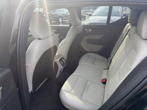 Used 2023 Volvo XC40 B5 Plus w/ Driver Assist Package image 15