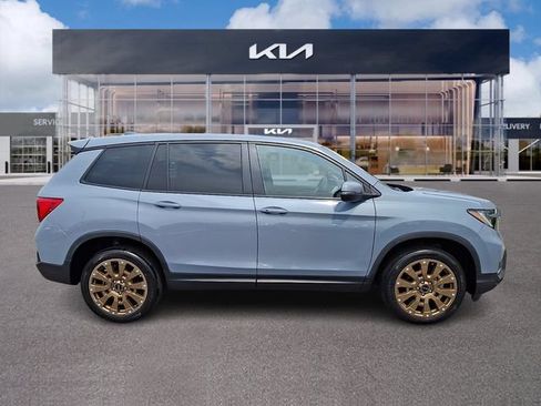 Used 2023 Honda Passport EX-L image 7