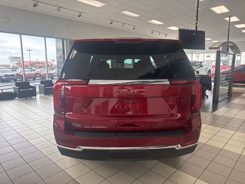 New 2026 GMC Yukon XL Elevation w/ LPO, Floor Liner Package AWD/4WD image 4