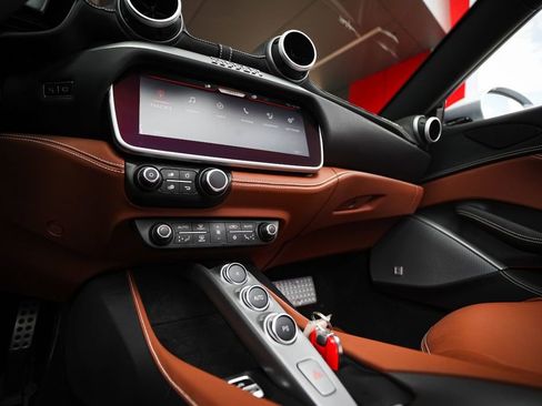 Certified 2023 Ferrari Portofino M image 46