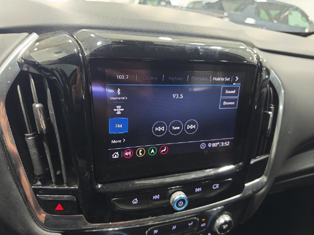 Used 2021 Chevrolet Traverse RS w/ LPO, Floor Liner Package AWD/4WD image 8