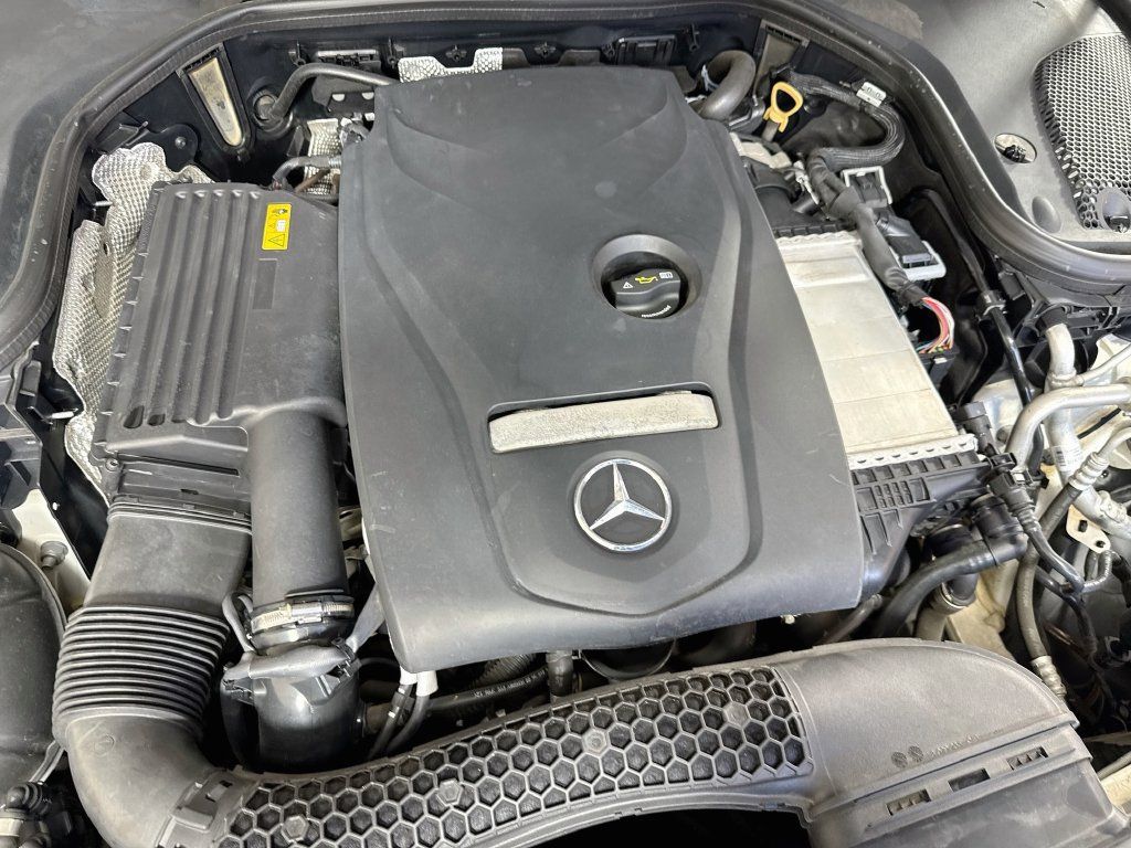 Used 2018 Mercedes-Benz E 300 image 38
