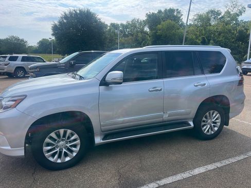 Used 2019 Lexus GX 460 Premium AWD/4WD image 1