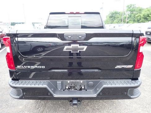 Used 2022 Chevrolet Silverado 1500 ZR2 AWD/4WD image 5