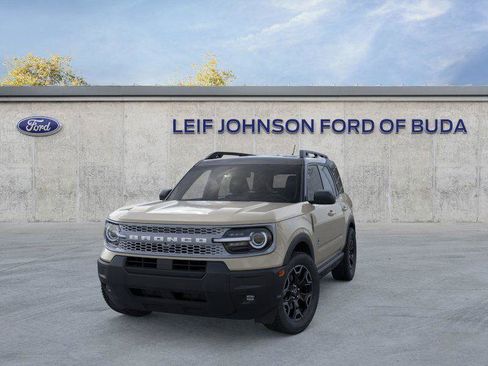 New 2025 Ford Bronco Sport Outer Banks image 2