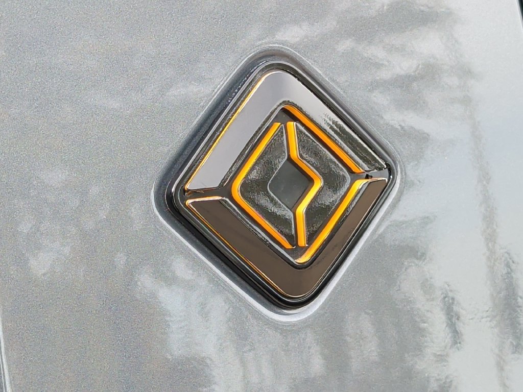 Used 2024 Rivian R1S Adventure Quad AWD/4WD image 43