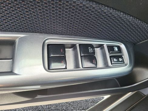 Used 2012 Subaru Forester 2.5X Premium w/ Popular Pkg 3 image 19