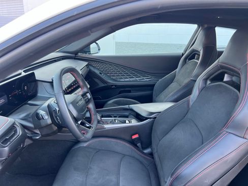 Used 2025 Dodge Charger Daytona Scat Pack w/ Track Pack AWD/4WD image 20