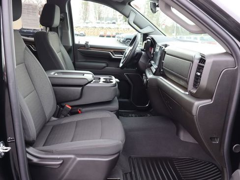 Used 2026 Chevrolet Silverado 1500 LT image 15