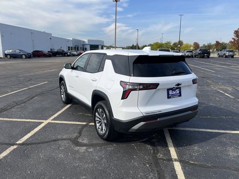 Used 2026 Chevrolet Equinox LT w/ Convenience Package II image 4