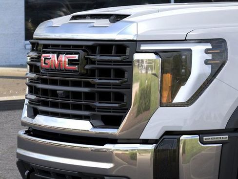 New 2026 GMC Sierra 2500 Pro image 13