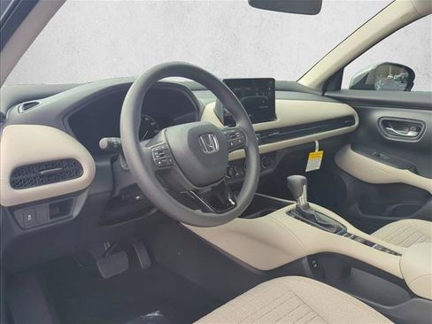 Used 2026 Honda HR-V LX image 3