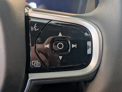 New 2026 Volvo XC60 B5 Ultra w/ Protection Package Premier AWD/4WD image 18