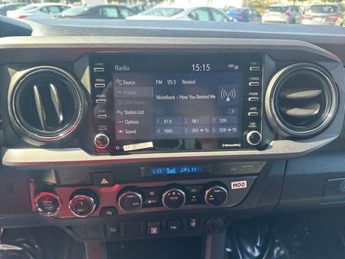 Certified 2023 Toyota Tacoma TRD Off-Road AWD/4WD image 29