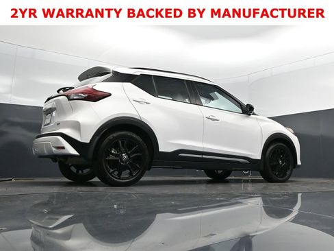 Used 2024 Nissan Kicks SR w/ SR Premium Package image 42