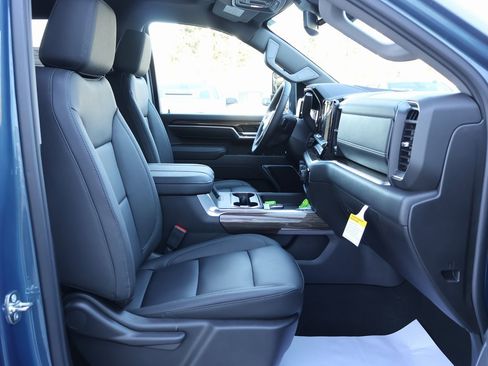 New 2026 Chevrolet Silverado 3500 LT w/ Trail Boss Package image 44