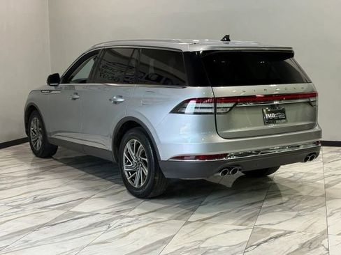 Used 2023 Lincoln Aviator 2WD image 7