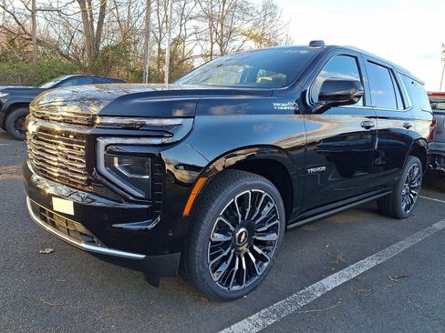 New 2026 Chevrolet Tahoe High Country image 3