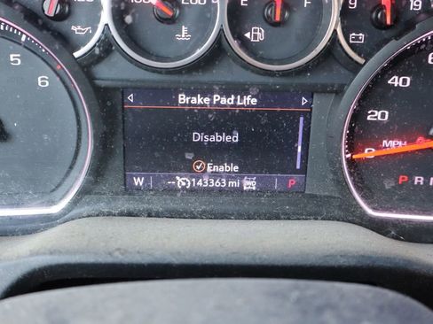 Used 2020 Chevrolet Silverado 1500 LT w/ All-Star Edition image 3