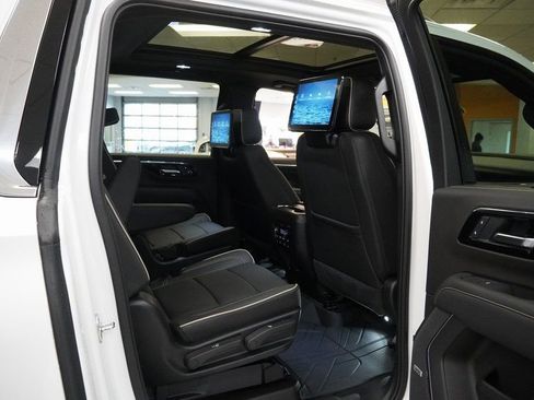 New 2025 Chevrolet Suburban Premier AWD/4WD image 47