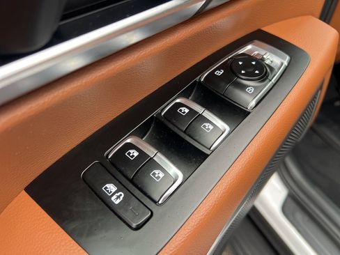 Used 2024 Kia Telluride EX X-Line image 11