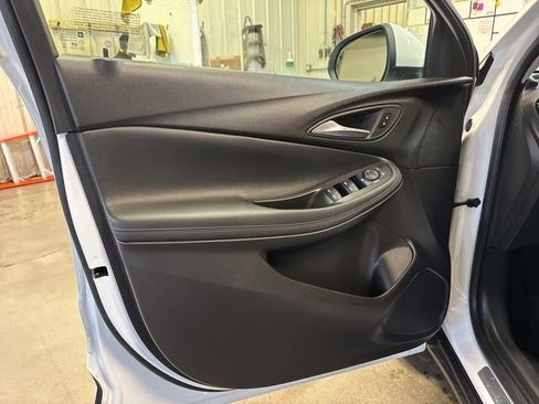 Used 2022 Buick Encore GX Preferred w/ Cold Weather Comfort Package image 13