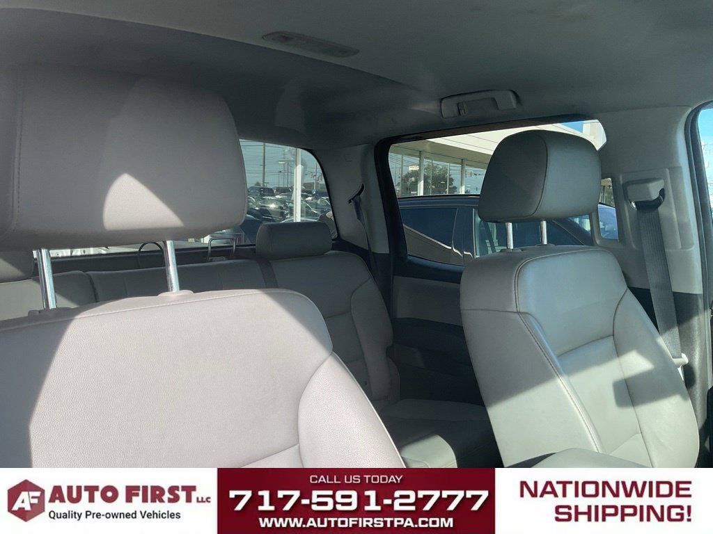 Used 2017 GMC Sierra 3500 4x4 Crew Cab image 25