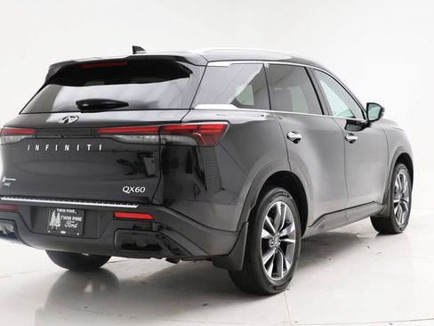 Used 2023 INFINITI QX60 Luxe w/ Vision Package AWD/4WD image 7