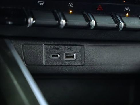 Used 2025 Chevrolet Colorado W/T w/ WT Custom Package image 21