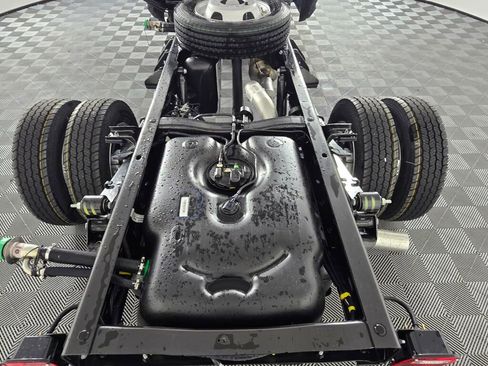 New 2026 RAM 5500 Tradesman w/ Chrome Appearance Group image 17