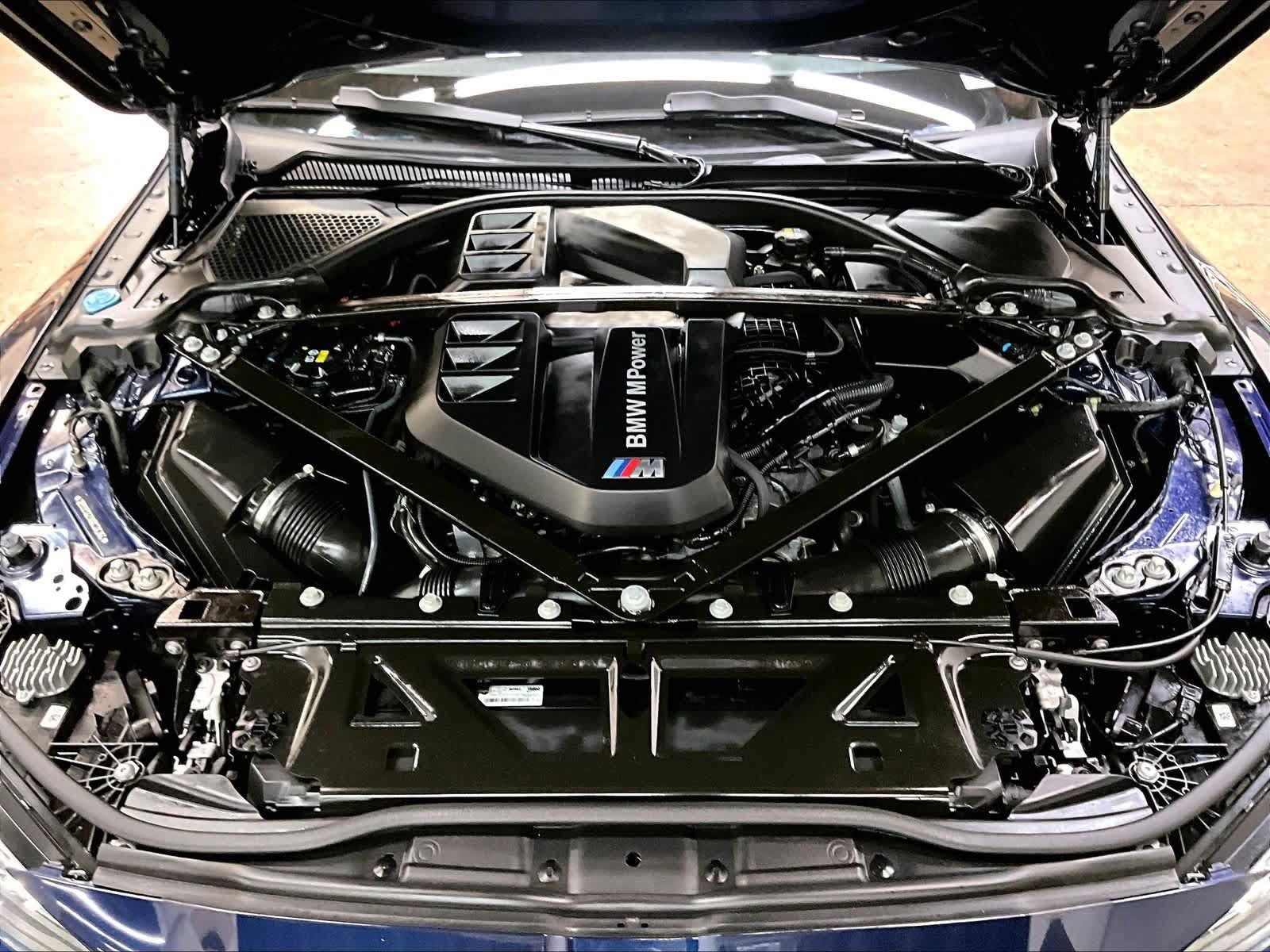 Used 2022 BMW M4 Competition RWD image 13