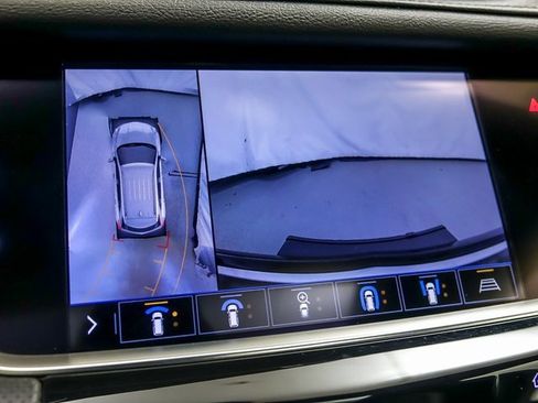 Used 2020 Cadillac XT5 Premium Luxury image 22