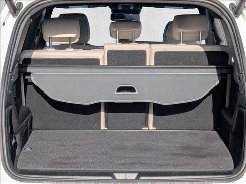 Certified 2025 Mercedes-Benz GLB 250 image 6