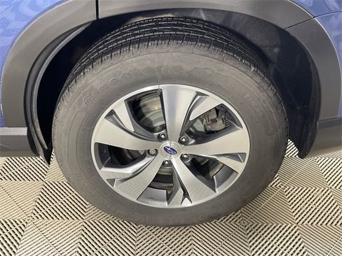 Used 2019 Subaru Ascent Premium image 15